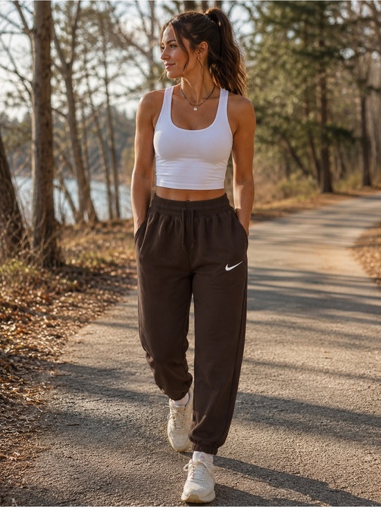 Nike Pants - 🍂NIKE Women's Brown Logo Jogger Pants - Size Small
